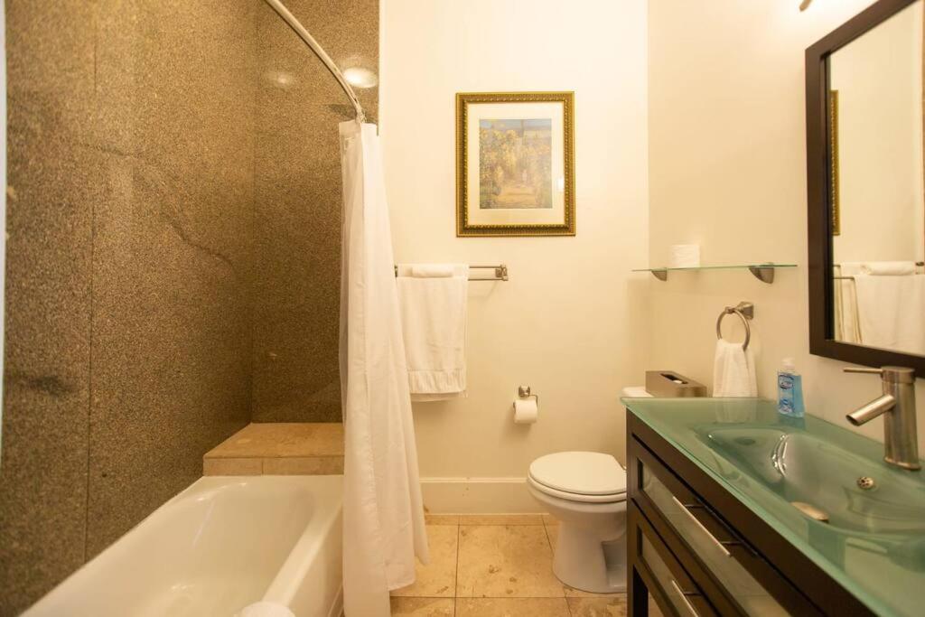 Relaxed Studio Close To Duke & Downtown Durham Apartment Exterior photo